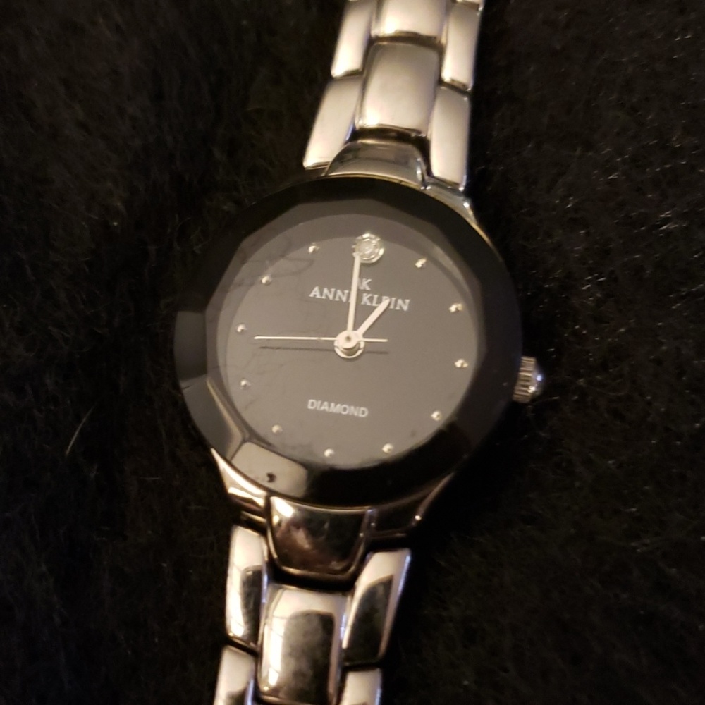Anne Klein Watch, beautiful black & silver